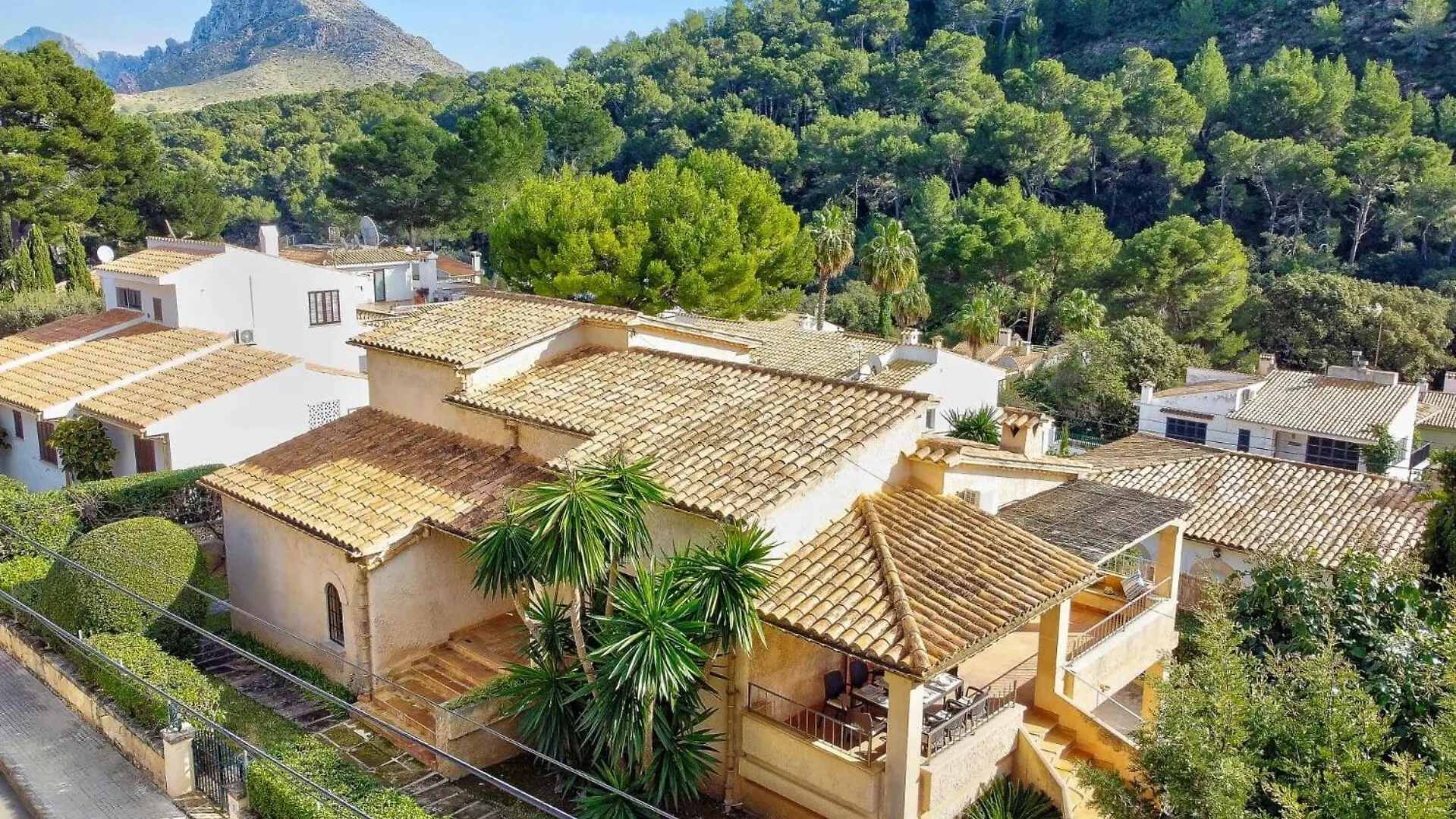 Villa Can March By Villa Plus Cala de Sant Vicenc 0*,  Spagna